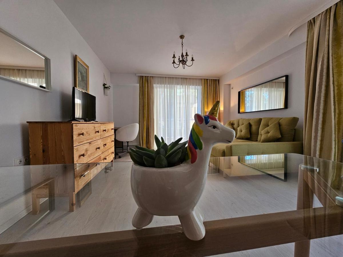 אוטופן Manolaire Airport Residence מראה חיצוני תמונה
